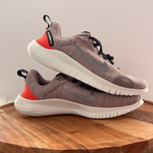 Nike Flex Experience 12 Women's Size 6 Running Shoe Sneakers  DV0746 200 New‎ - Picture 8 of 12